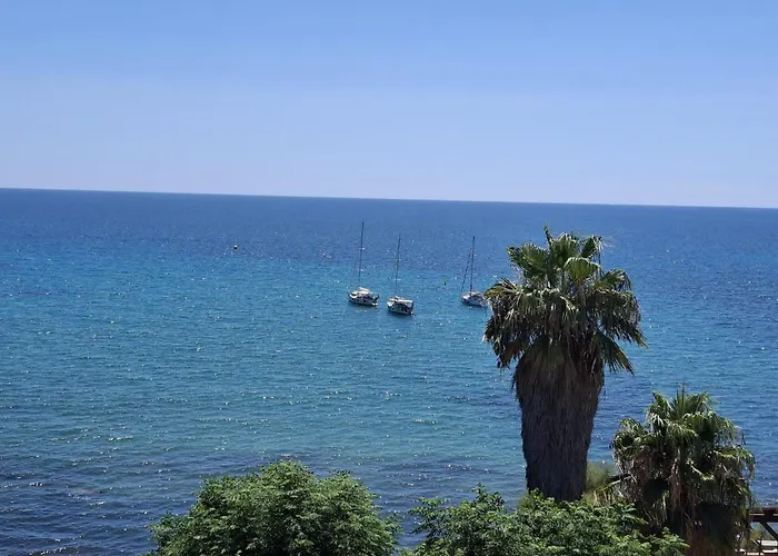 בית נופש Baia Di Capo Piccolo Vacanze קאפו ריצוטו