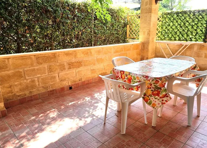 Baia Di Capo Piccolo Vacanze *