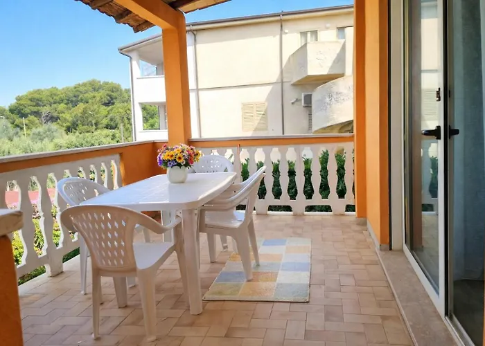 Baia Di Capo Piccolo Vacanze * קאפו ריצוטו